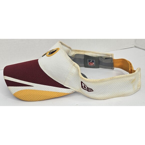Game Worn New Era NFL On Field Training Visor - Washington Redskins Read - Picture 2 of 7